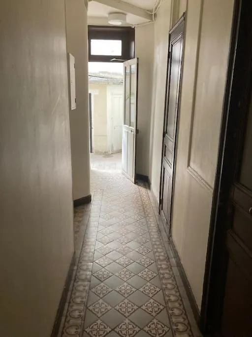 Studio 9M2 Tour Eiffel Invalide Champ De Mars 75015 Paris Apartment France